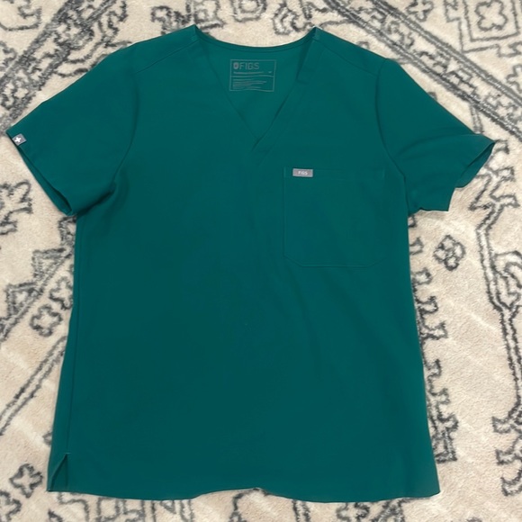 Figs Tops Figs Hunter Green Catarina Scrub Top In M Poshmark